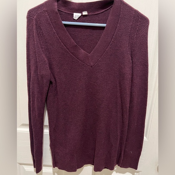 GAP Sweaters - GAP‎ SWEATER